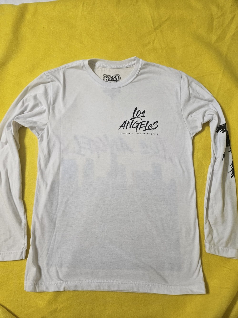 Fresh Laundry Los Angeles Graphic Long-Sleeve Tee - White